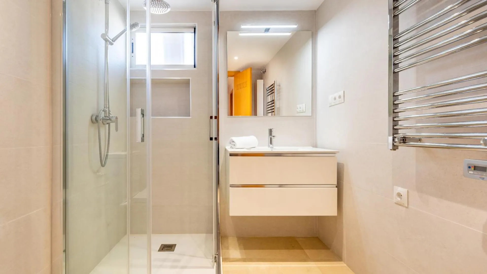 Carihuela II - 2 Bedroom Sea View Apartment Near The Beach توريمولينوس إسبانيا