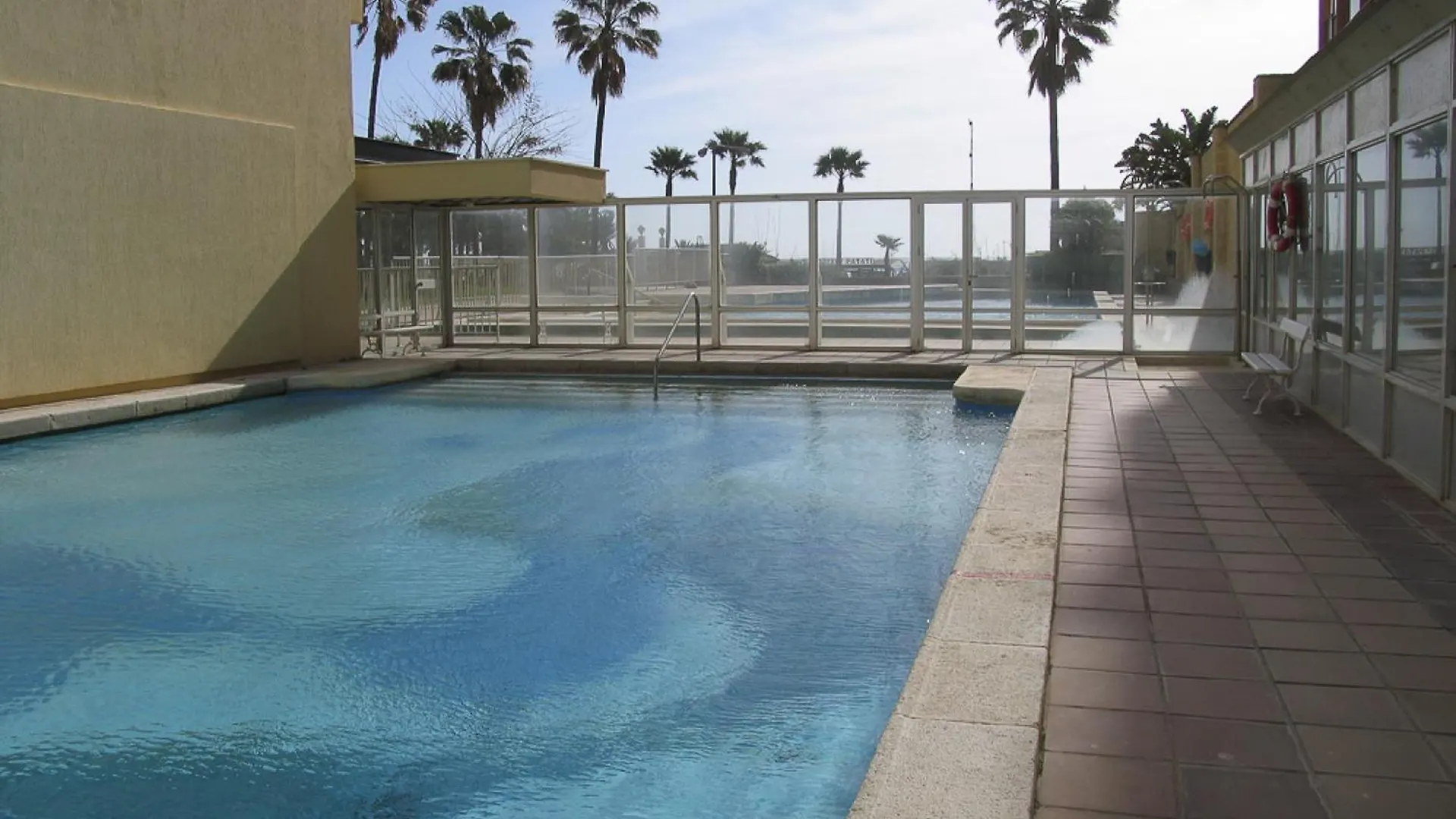 Carihuela II - 2 Bedroom Sea View Apartment Near The Beach Torremolinos